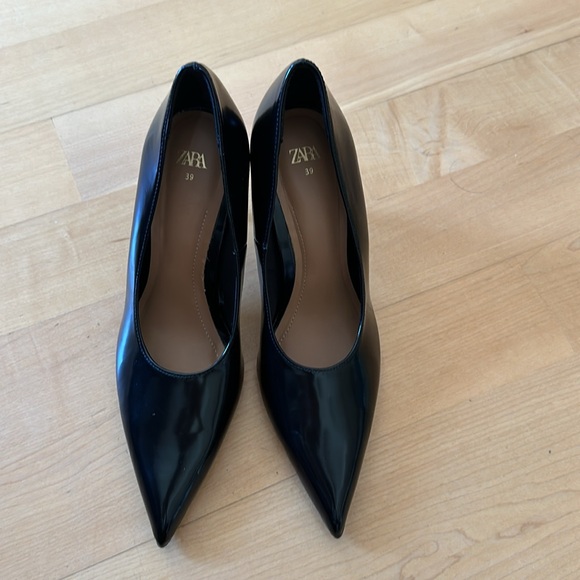 Zara pointed black patent heels - Picture 6 of 7